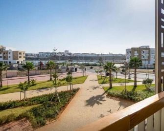 Marina Rabat Suites & Apartments - Rabat - Balkon