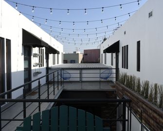 TJ Border Suites by Hosted by Me - Tijuana - Balcon