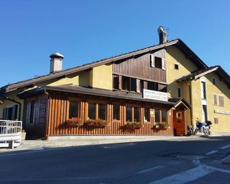 Hotel Maisonnette - Torgnon - Gebouw