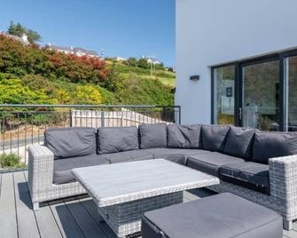 Bayview Lodge 4-Bedroom Villa - Downings