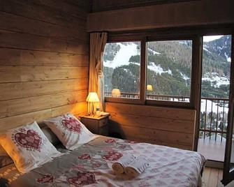 Chambres D'hotes Le Grand Chalet - Valdeblore - Camera da letto