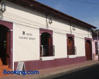Hotel Cacique Adiact - León - Edificio