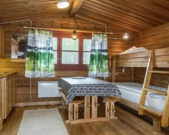 Holiday Home Livon pirtti 2 by Interhome - Posio - Comedor