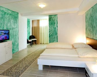 Hotel Alte Fabrik - Mettmann - Спальня