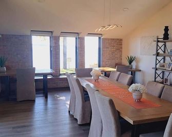 Lake life on Otter Tail Lake - Ottertail - Dining room