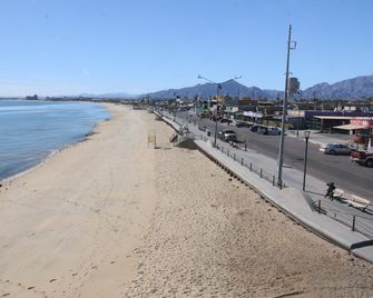 Near Marina, Beach & Downtown, Spacious & Beautiful Views 2 Br Condo 301 - San Felipe - Beach