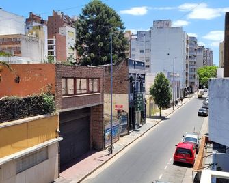 Hotel Residencial Camacho - Cordoba - Outdoors view