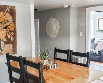 Close to Sight and Sound TheaterbrMother's day weekend available - Ronks - Dining room