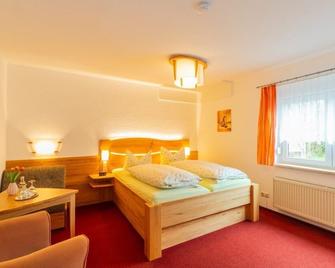 Rennsteighotel Grüner Baum - Frauenwald - Slaapkamer