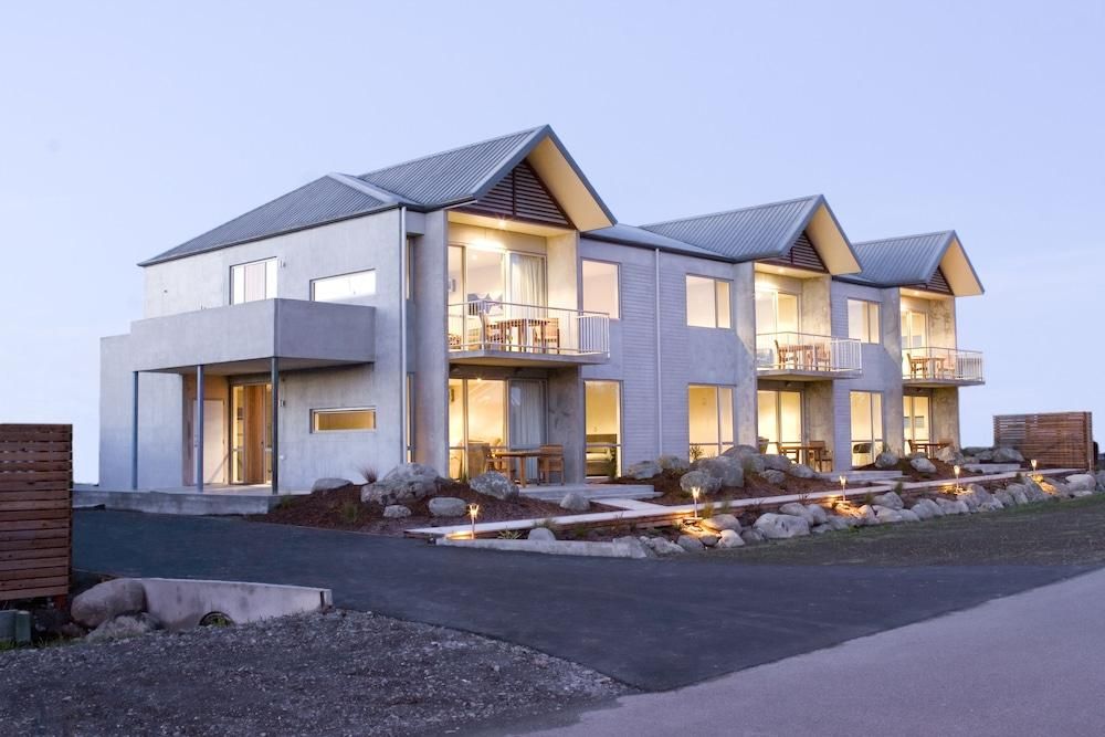 The Lodge - Methven - Building