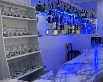 Atlantik Apart Hotel - Didim - בר
