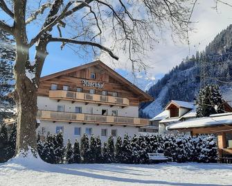 Apartments Rosenhof - Mayrhofen - Building
