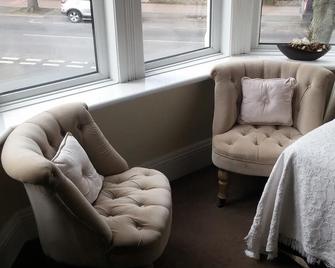 Warwick Lodge - Carlisle - Living room