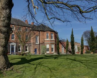 West Retford Hotel, Signature Collection - Retford - Gebouw