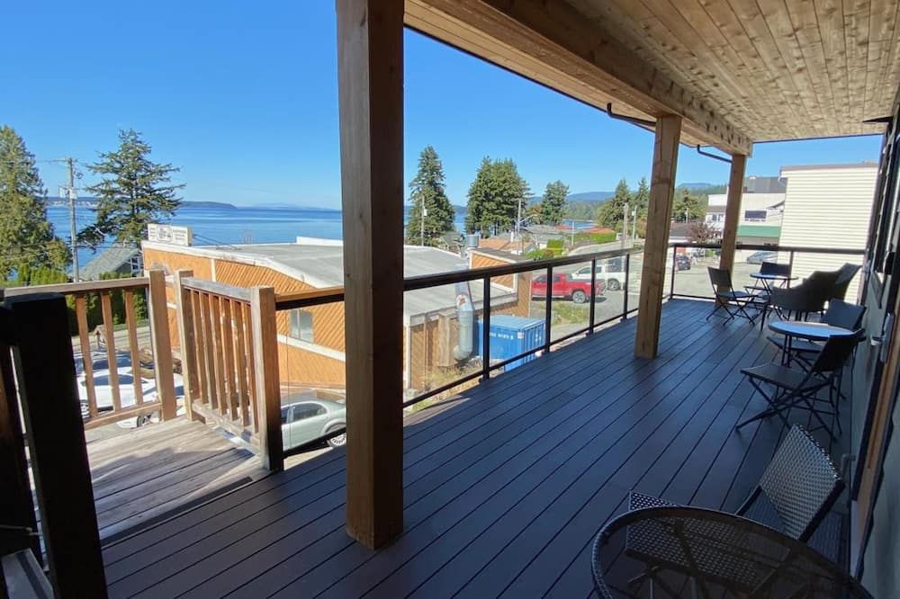 بيوند بليس هوتل سويتس - بويل ريفر - شرفة