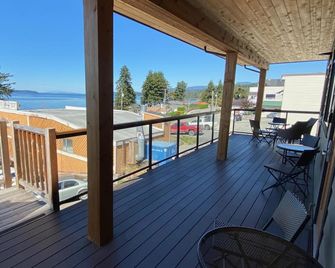 Beyond Bliss Suites & Spa - Powell River - Balkon