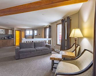 Radium Chalet - Radium Hot Springs - Sala de estar