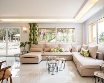 Hotel Zoe - Limenaria