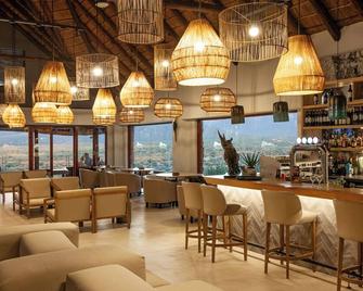 Aquila Private Game Reserve & Spa - Touws River - Bar