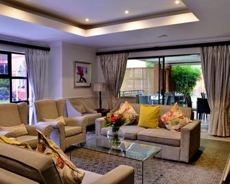 Courtyard Suite Rosebank - Johannesburg - Sala