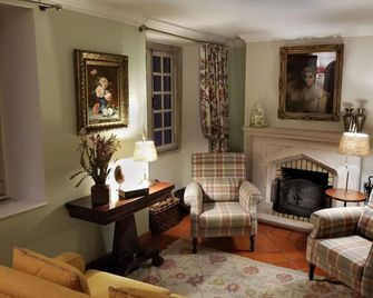 Lawrence's Hotel - Sintra - Living room
