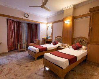 Pai Comforts - Bengaluru - Bedroom