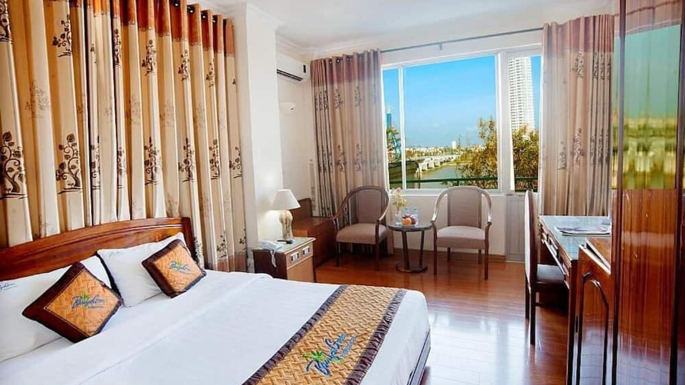 Bamboo Green Riverside Hotel