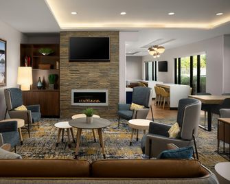 TownePlace Suites by Marriott Anchorage Midtown - Anchorage - Lounge