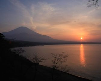 Mt Fuji B&b Pension Le Lagon - Yamanakako - Outdoor view