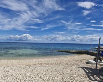 Setu Divespot & Resort - Boljoon - Playa