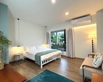 Nautical Home & Seashell House B&B - Khao Lak - Bedroom