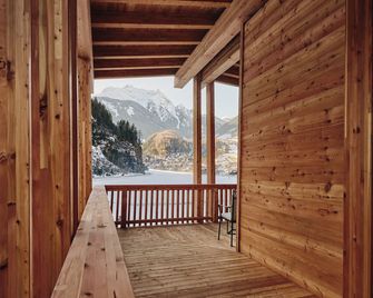 Gut Stiluppe - 4 Sterne Superior Good Life Hotel - Mayrhofen - Balcony