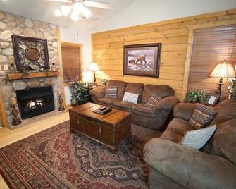 Cabins at Grand Mountain - Branson - Sala de estar