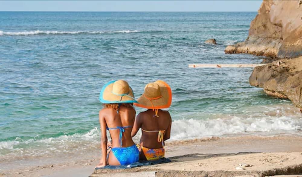 Grooms Beach Villa & Resort - Saint George's