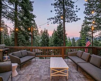Bear Lodge - Tahoe City