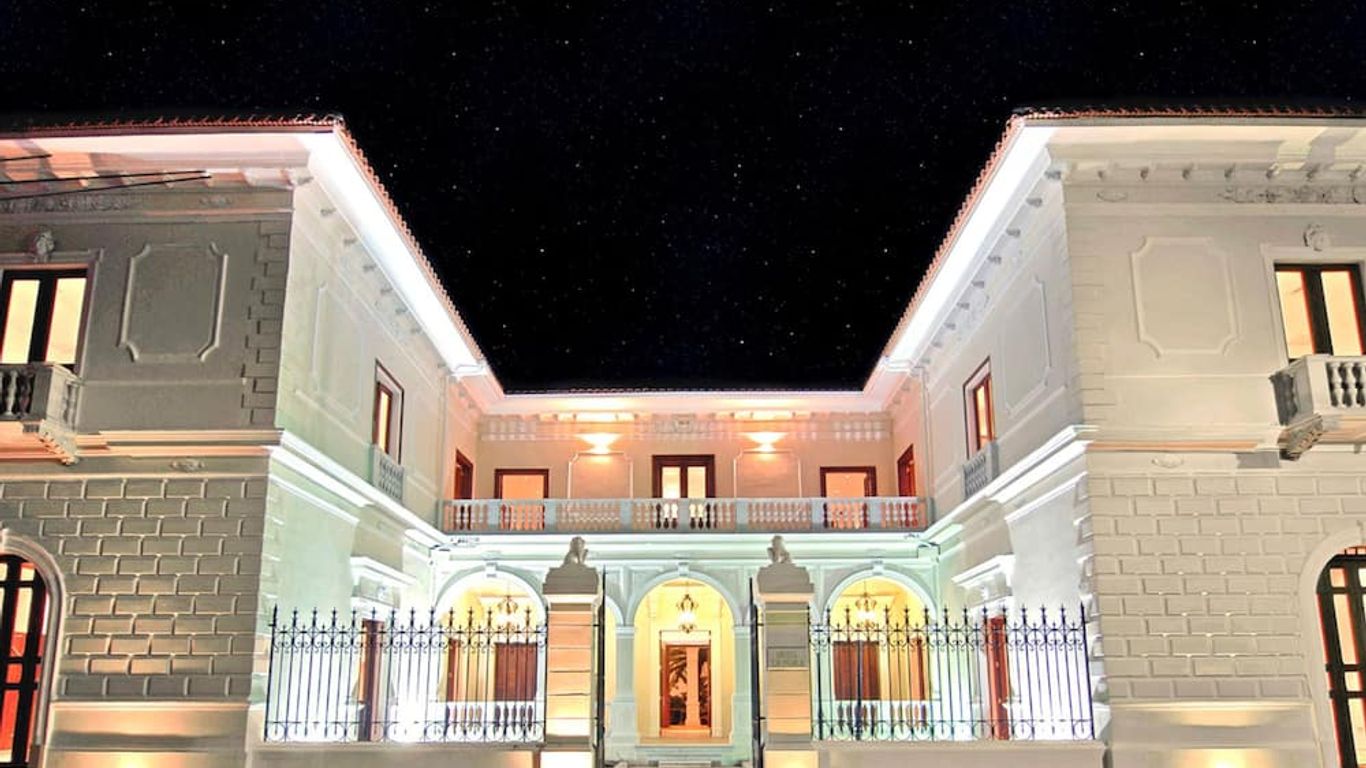 珍珠酒店 - 雷昂