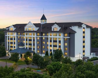 Courtyard by Marriott Long Island MacArthur Airport - Ronkonkoma - Gebäude