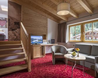 Hotel Sonnenhof Gerlos Centrum - Gerlos - Living room