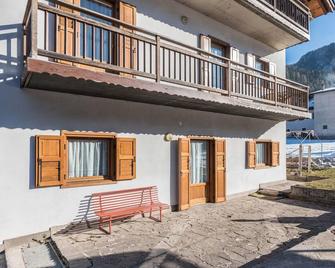 Agritur Alle Quattro Stagioni - Tonadico - Building