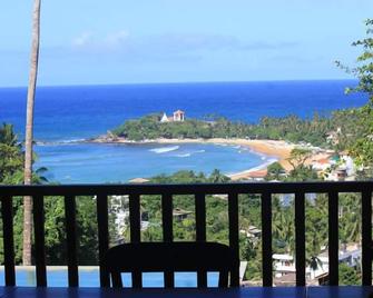 Far Horizons Villa by Angel - Galle - Balcony