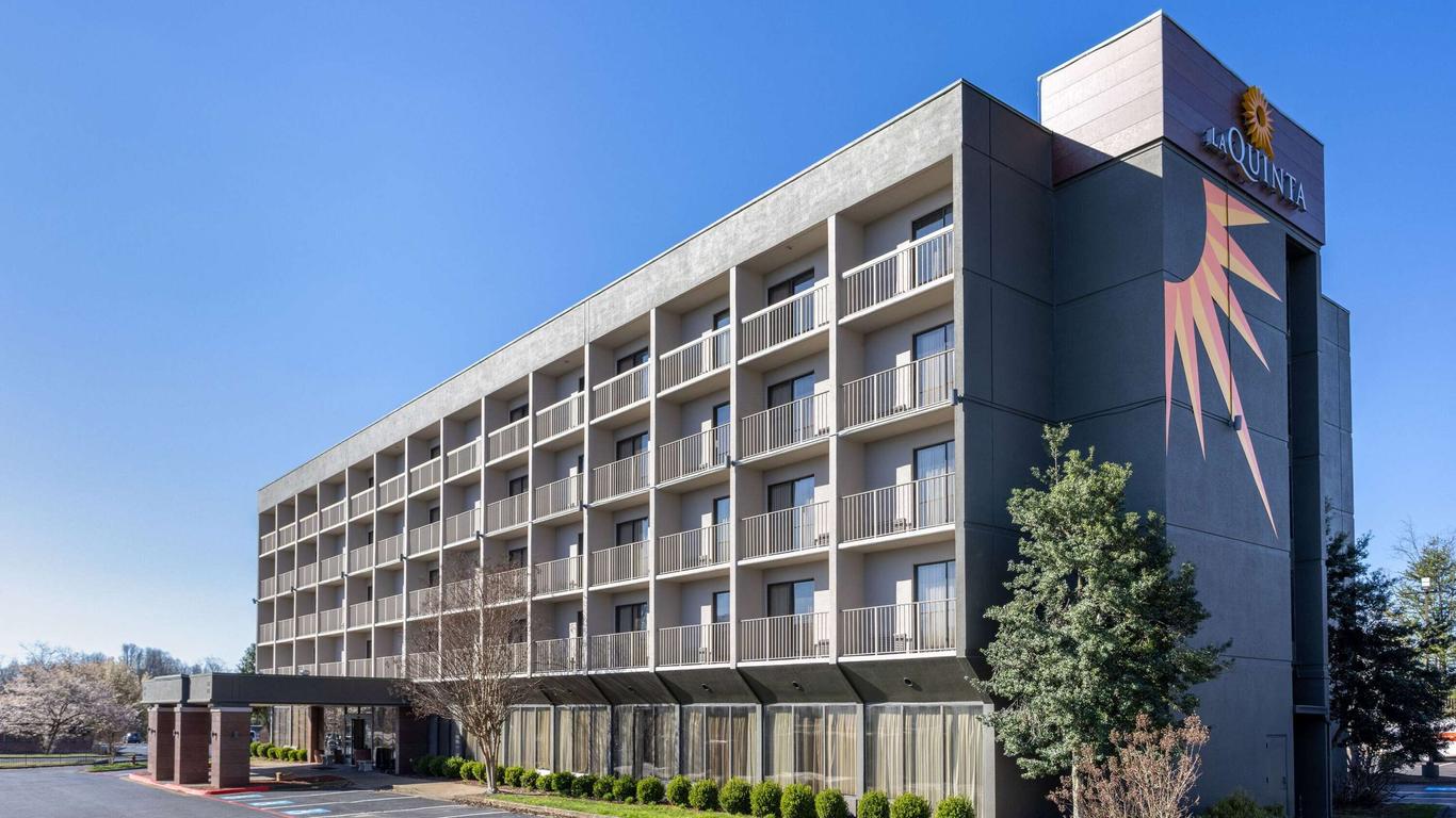 La Quinta Inn & Suites by Wyndham Kingsport TriCities