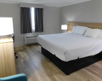 Days Inn by Wyndham Effingham - Effingham - Schlafzimmer