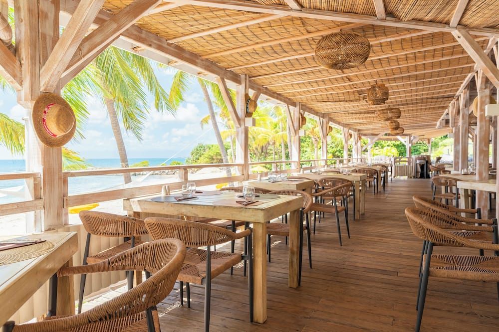 فيلاج سانت آن بير أيه فاكانس