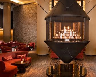 Hilton Niseko Village - Niseko - Baari