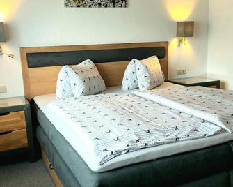 Ferienwohnung Zuppinger - Mayrhofen - Soveværelse