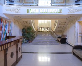 Urganch Hotel - Urgench - Front desk