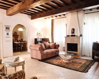 Assia Spa - Fucecchio - Sala de estar