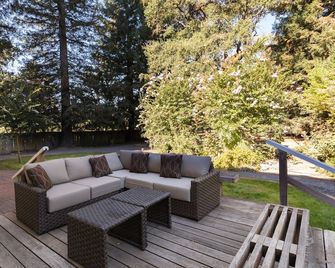 Spacious Wine Country Retreat - perfect for indoor / outdoor getaways - Kenwood - Patio