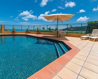 Views From Golden Orchid - Airlie Beach - Airlie Beach - Pool