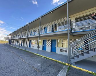 Night Inn By Hotel O Selma I 95 - Selma - Budova